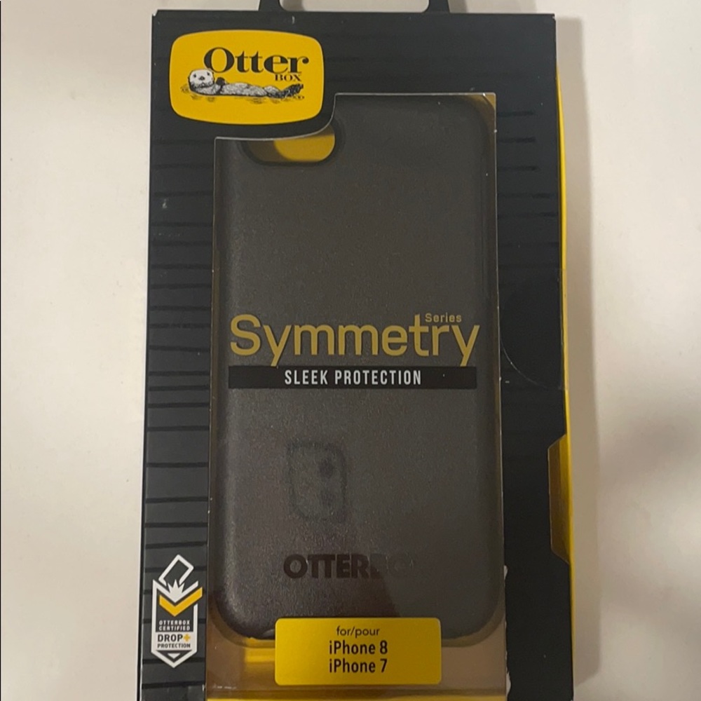 Symmetry iphone8 case